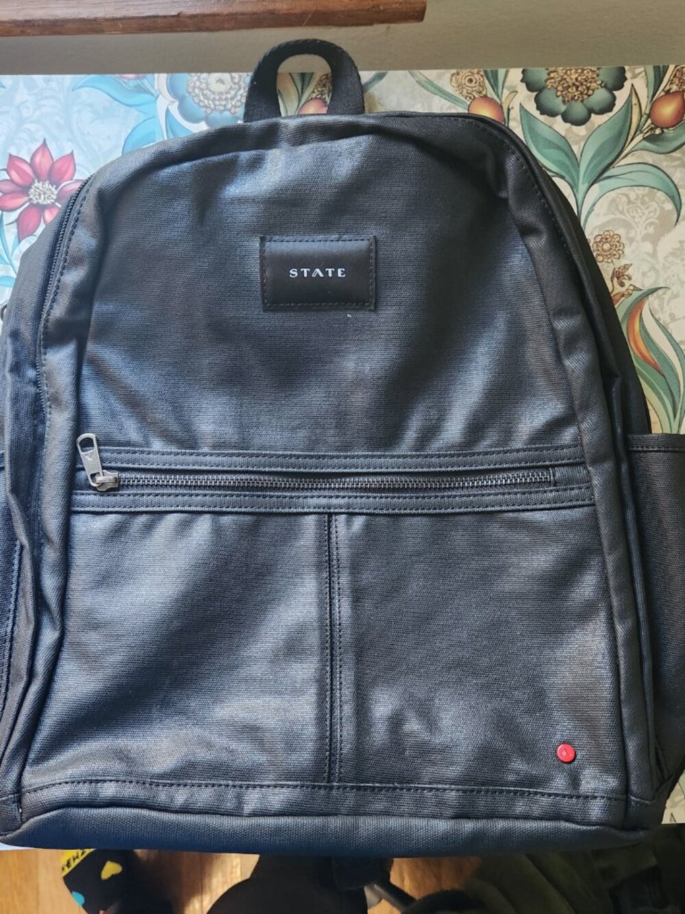 STATE black backpack, 15x13 mult pockets and comfortable straps. Very Light use.